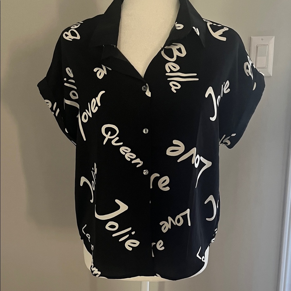 Jon & Anna Black and White Script Print Button Down Shirt
